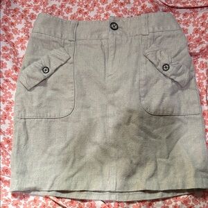 Banana Republic Heritage Stylish Gray Mini Skirt with Button Accents